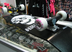 Killer Set-up at the Hot Shop