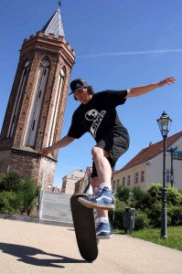 New Skull Skates Freestyle Rider