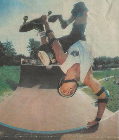 Skull Skates 80s German Amateur