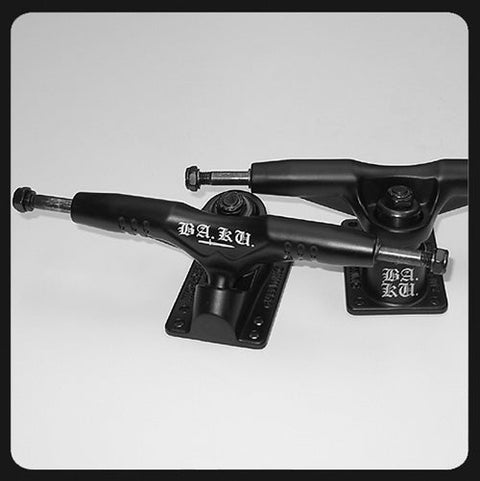 BA. KU. Gullwing Super Pro III Truck