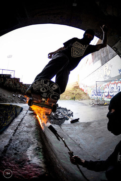 BARRIER KULT ONLINE FEATURES