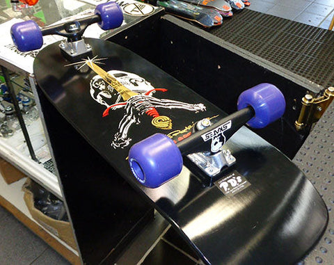 Skulls, Swords and Slashers at the Hot Shop