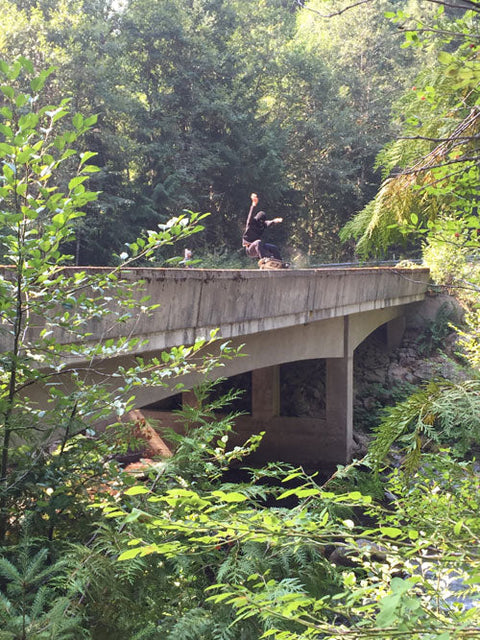 Luther Slashing Moss and Griptape Expression