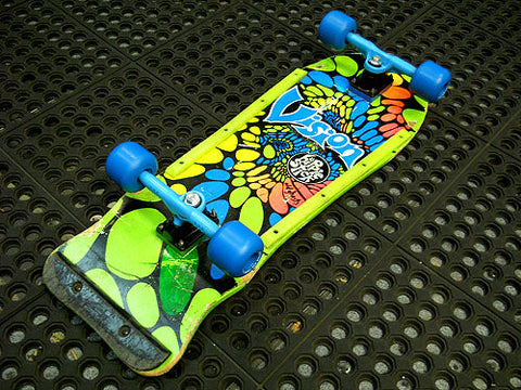 1980s Complete Skateboard Chaos